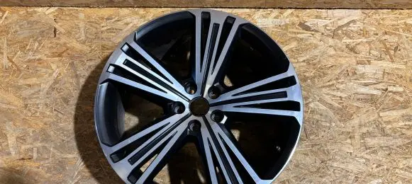 Seat Tarraco R20 alloy rim 5FJ601025 K120T59