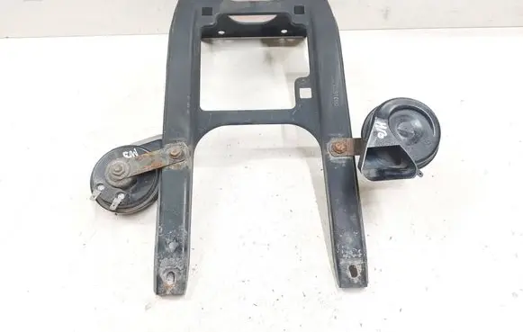 Radiator support slam panel bracket