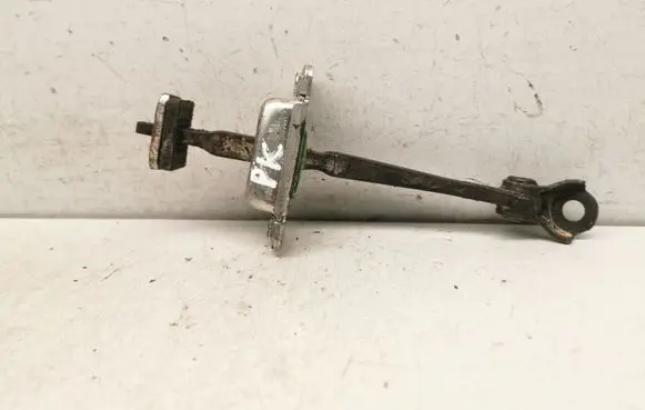 Hyundai Santa Fe Front door check strap stopper