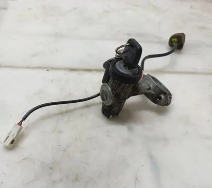 Nissan Terrano Ignition lock 9108