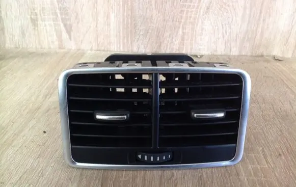 Audi A6 S6 C6 4F Dash center air vent grill 4F0819203C