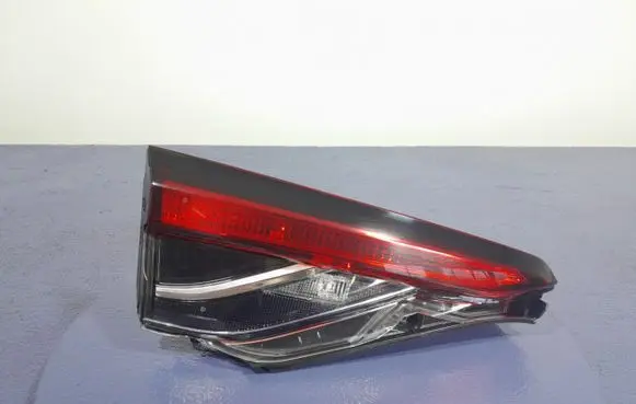 Toyota Corolla E10 Rear/tail lights 81590-02C21-00
