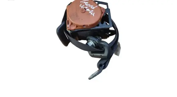 Suzuki Grand Vitara II Front seatbelt 8498065J0