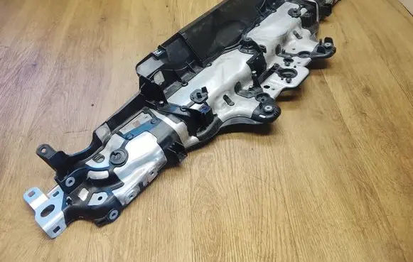 Porsche Macan (95B) Top upper radiator support slam panel 95B805931G