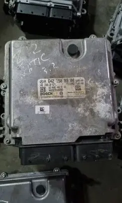 Mercedes-Benz E W212 Engine control unit/module A6421508900 A0064467140