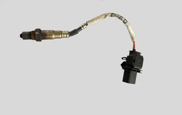 Ford Kuga II Lambda probe sensor 1928405207