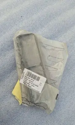 Audi A1 Quarter panel pressure vent 6V0819465B