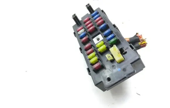 Chevrolet Epica Fuse module 07045N