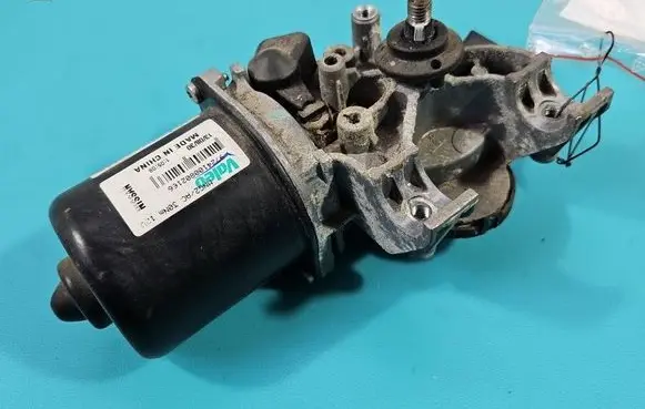Nissan Juke I F15 Wiper motor 288001KA0C IMPRK1572862