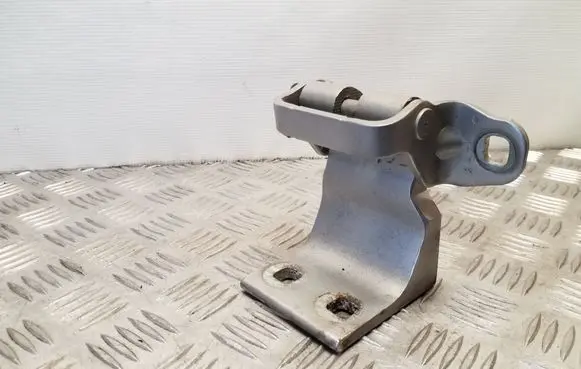 Jeep Cherokee III KJ Tailgate/trunk/boot hinge