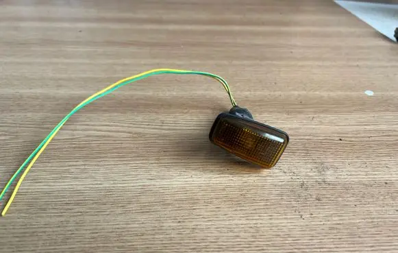 Fiat Ulysse Front fender indicator light