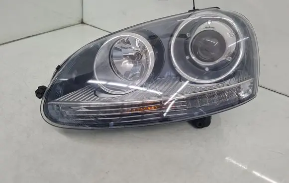 Volkswagen Golf V Headlight/headlamp 0301212271 1K6941031 1T0907391