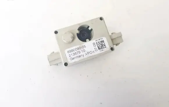 BMW 3 E90 E91 Antenna control unit 699009005 6990090-05