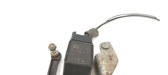 BMW 5 E60 E61 Headlight/headlamp level sensor 37141093697 1093697 37146784696