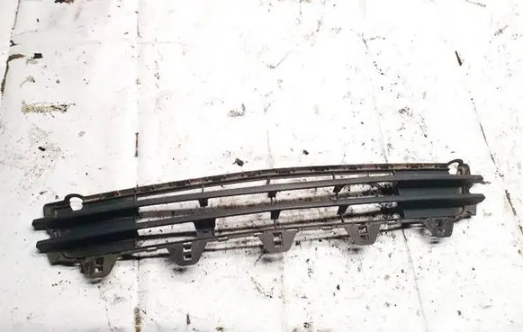 Opel Meriva A Front bumper lower grill 93321761 633484266