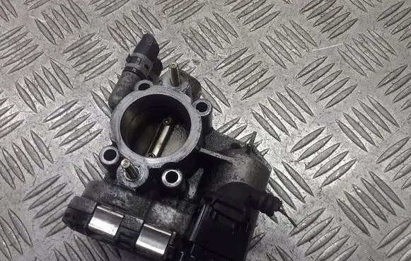 Opel Corsa C Throttle valve position sensor 9157512