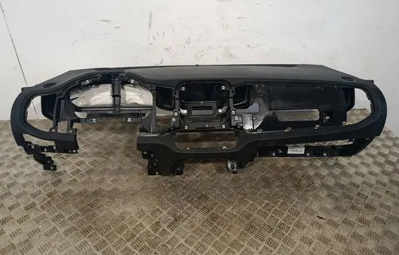 KIA Sportage Dashboard 847103U010WK 1506200047
