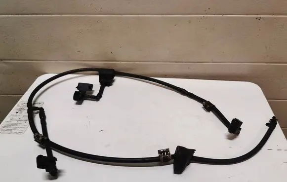 Mercedes-Benz ML W164 Windshield washer spray nozzle A1648600947 A1648601147 A0009982901
