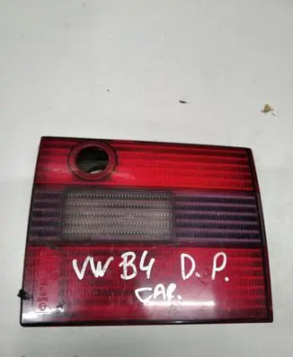 Volkswagen PASSAT B4 Tailgate rear/tail lights