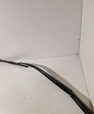Hyundai ix35 Front wiper blade arm LMPL