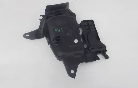 Dacia Sandero Intake resonator 638312139R