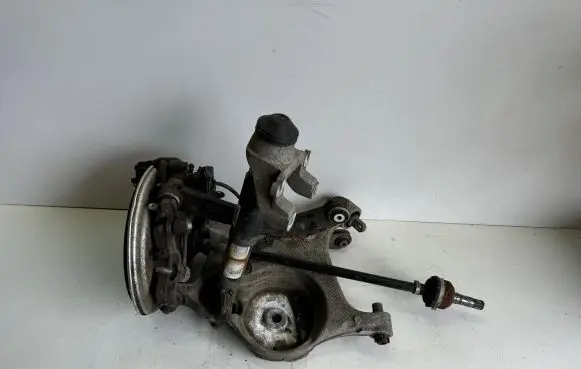 Volvo XC90 Rear wheel hub spindle/knuckle 31451887 31360588 31445755