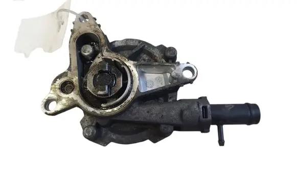 Renault Master III Vacuum pump