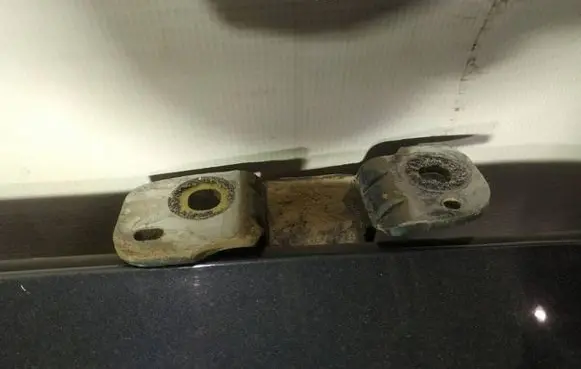 Citroen C5 Tailgate/trunk/boot hinge