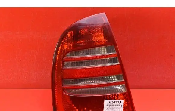 Skoda Superb B5 (3U) Rear/tail lights 3U5945095A