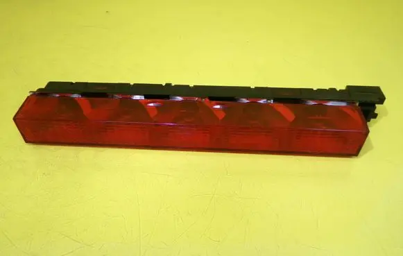 Ford Mondeo Mk III Third/center stoplight 1S7113A613AE
