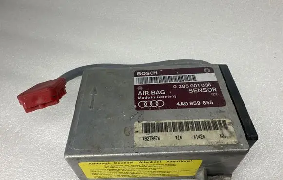 Audi 80 90 S2 B4 Airbag control unit/module 0285001036 4A0959655