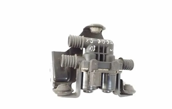 BMW X5 E70 Valve 6910544