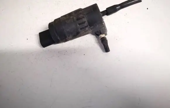 Volkswagen Golf VI Windscreen/windshield washer pump 1k6955651