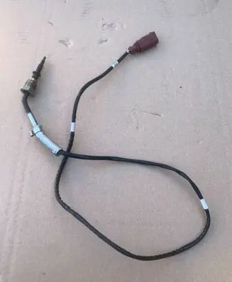 Audi A6 S6 C8 4K Exhaust gas temperature sensor 05l906088j