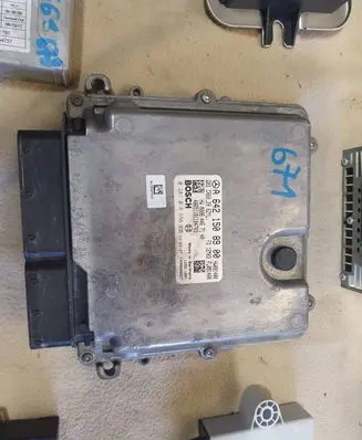 Mercedes-Benz ML W166 Engine control unit/module A6421508900 0281016656