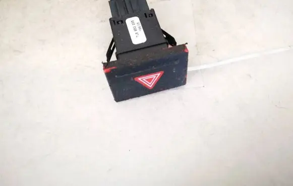 Volkswagen Touareg I Hazard light switch 7l6953235