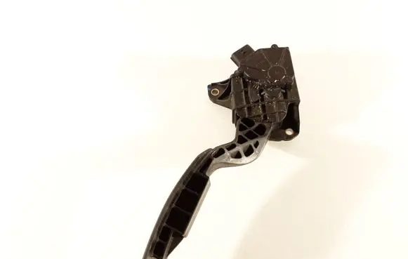 Nissan Murano Z50 Accelerator throttle pedal 18002CB000 4Z15