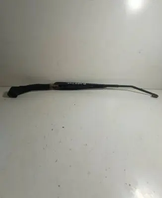 Mitsubishi Lancer Front wiper blade arm