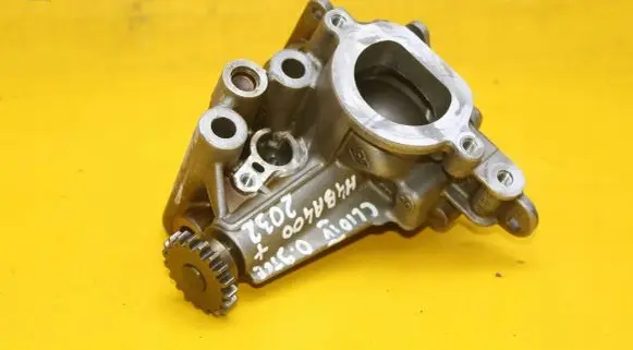 Renault Clio IV Oil pump 150002257R