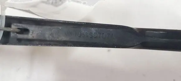 Volkswagen Golf IV Rear wiper blade arm 1J6955707A