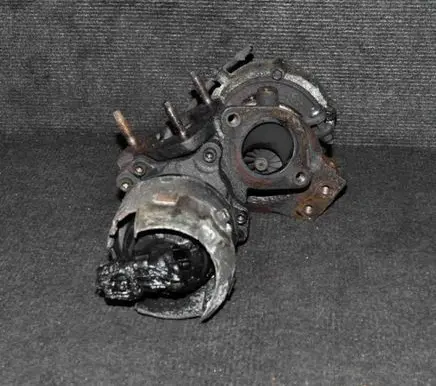 Land Rover Range Rover Sport L320 Turbo AH2Q6K682AD