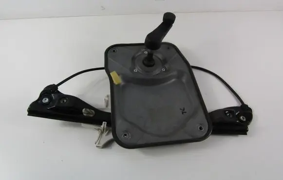 Skoda Fabia Mk2 (5J) Rear door manual window regulator 