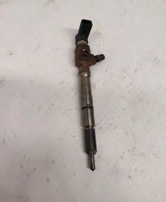 Skoda Roomster (5J) Fuel injector 03L130277B