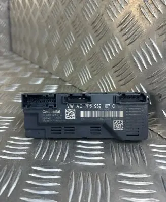 Tailgate/trunk control unit/module