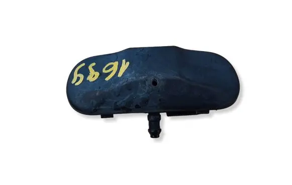 Volkswagen PASSAT B8 Windshield washer spray nozzle 5M0955986C
