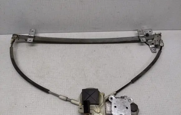 Nissan Terrano Front door window regulator with motor