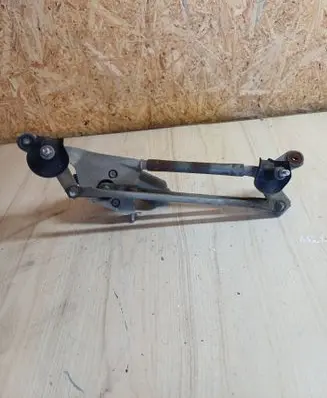 Front wiper linkage and motor