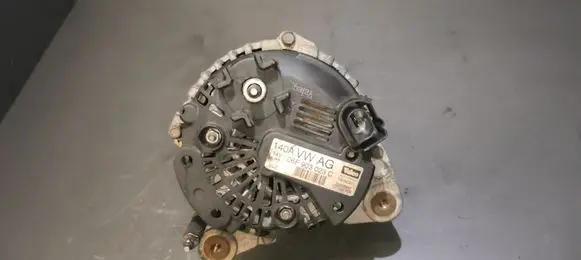 Volkswagen Touran I Generator/alternator 06F903023C
