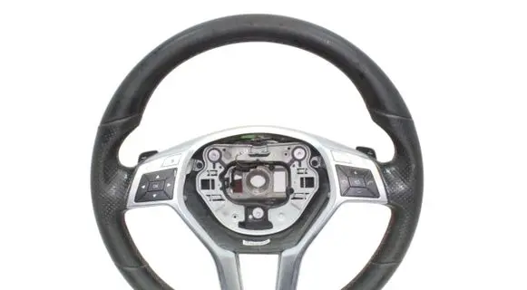 Mercedes-Benz CLA C117 X117 W117 Steering wheel A1724601803