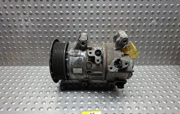 Toyota Avensis T270 Air conditioning (A/C) compressor (pump) S27725676 4472601258